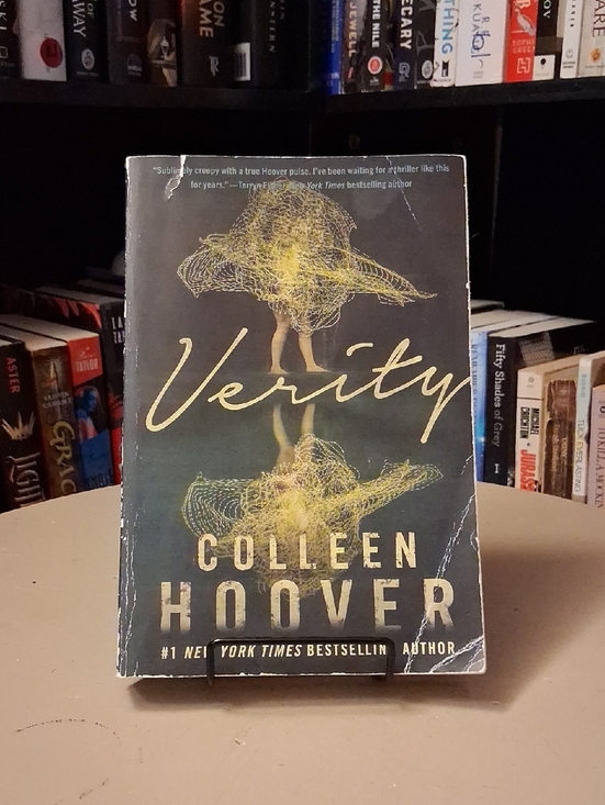 Paperbacks Other - Verity By Colleen Hoover
